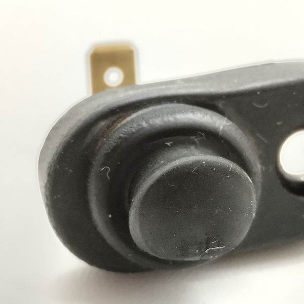 Sensor Luz De Porta Volkswagen Voyage 1.6 2021