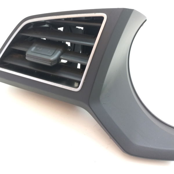 Difusor De Ar Painel Esquerdo Vw Voyage 1.6 2021