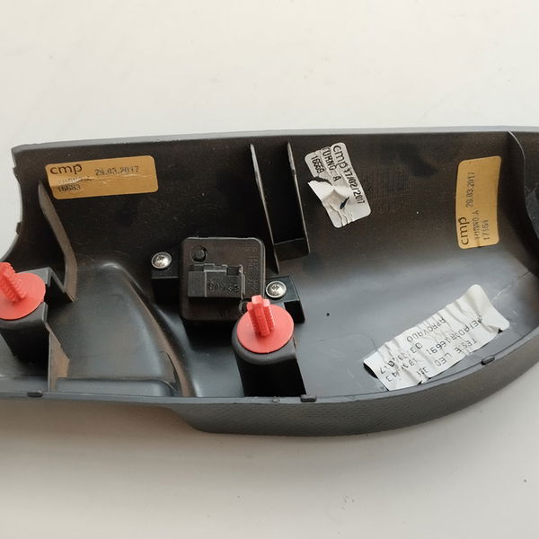 Moldura Retrovisor Direito Fiat Essenc 1.6 2018