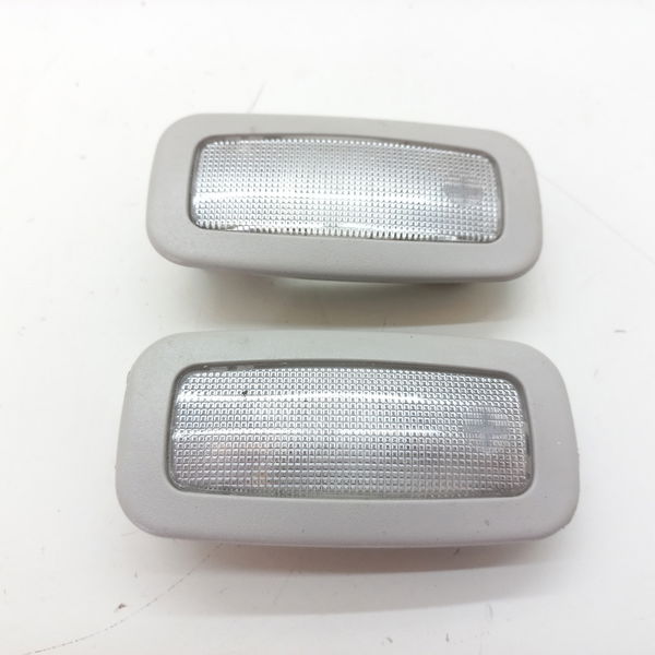 Par Luz Do Teto Fiat Grand Siena Essence 1.6 2018