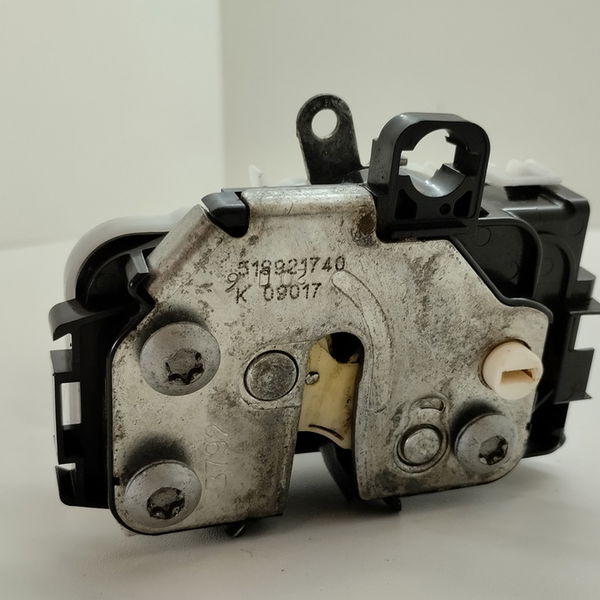 Fechadura Porta Traseira Direita Fiat Siena Essence 1.6 2018