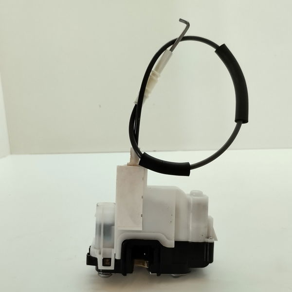 Fechadura Porta Dianteira Esquerda Siena Essence 1.6 2018