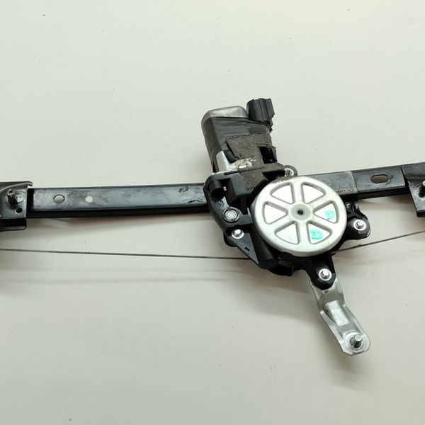 Maquina De Vidro Dianteiro Direito Fiat Siena 1.6 2018