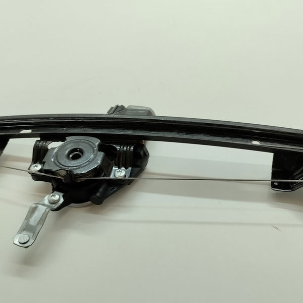 Maquina De Vidro Dianteiro Direito Fiat Siena 1.6 2018