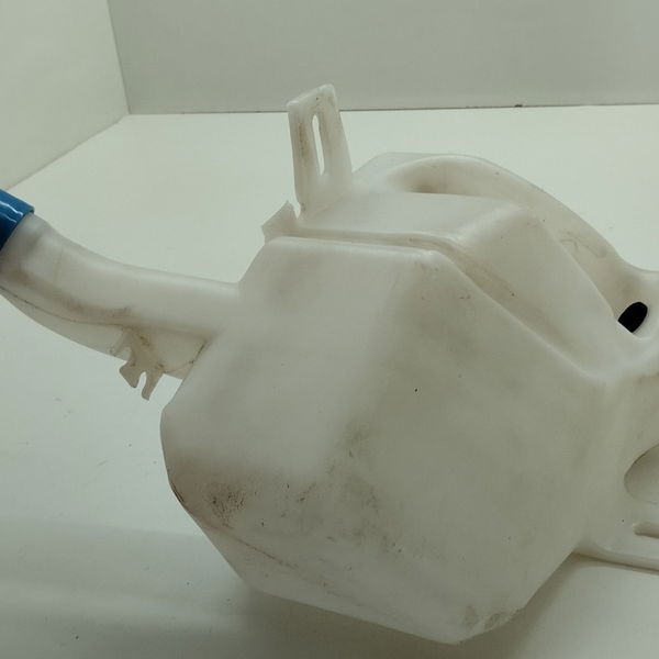 Reservatorio Agua Parabrisa Fiat Siena Essence 1.6 2018