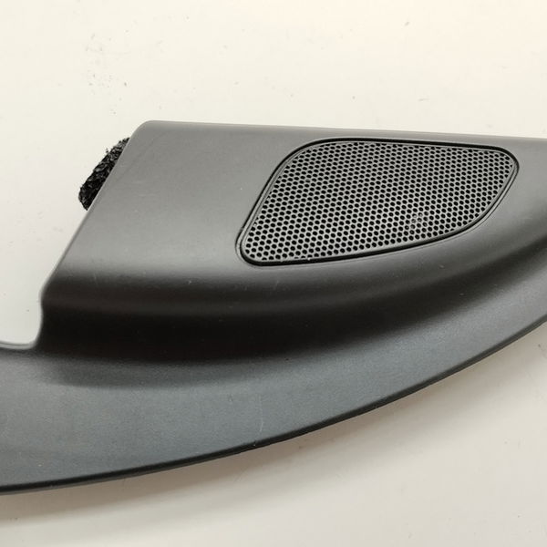 Moldura Retrovisor Esquerdo Suzuki G Vitara 2013