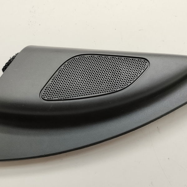 Moldura Retrovisor Esquerdo Suzuki G Vitara 2013