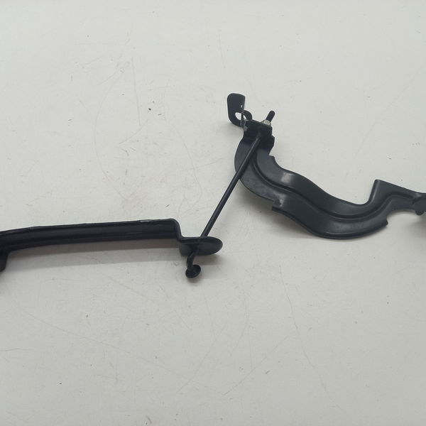 Suporte Da Bateria Chevrolet Tracker 2021