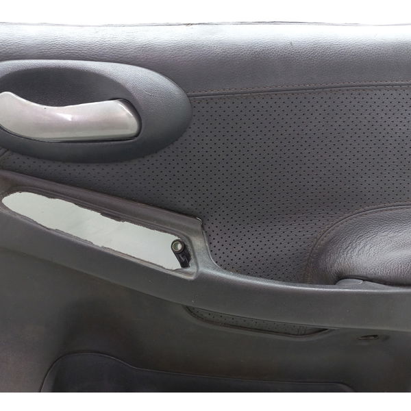 Forro Porta Dianteira Direita Fiat Stilo 1.8 2010