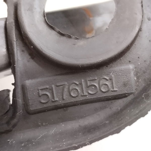 Limitador Porta Dianteira Esquerda Fiat Stilo 1.8 2010