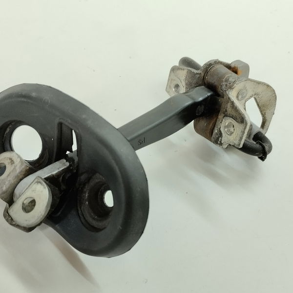 Limitador Porta Traseira Direita Fiat Stilo 1.8 2010