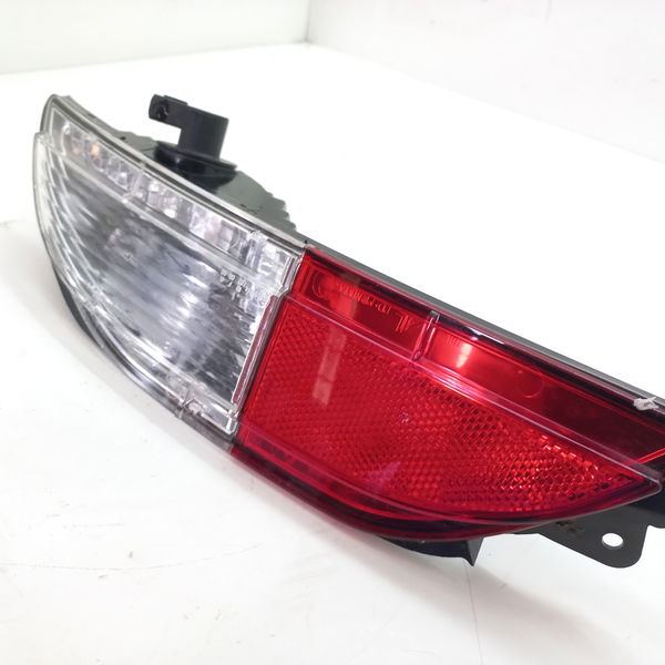 Lanterna Luz De Ré Traseira Direita Fiat Toro 1.8 2017