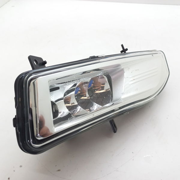 Farol De Milha Lado Direito Nissan Kicks 2018