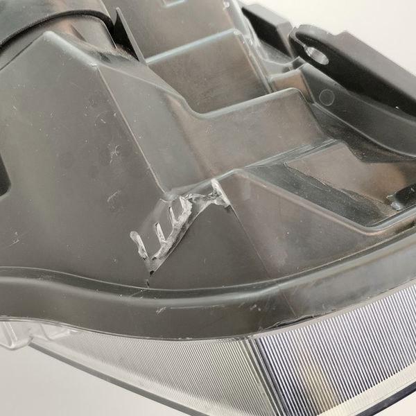 Farol Esquerdo Com Detalhe Chery Tiggo 5x 2023