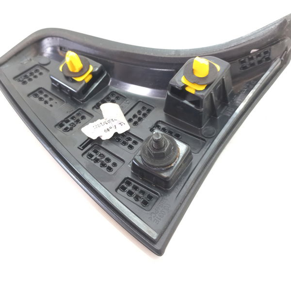 Acabamento Aerofolio Lado Esquerdo Gm Onix 1.0 2023