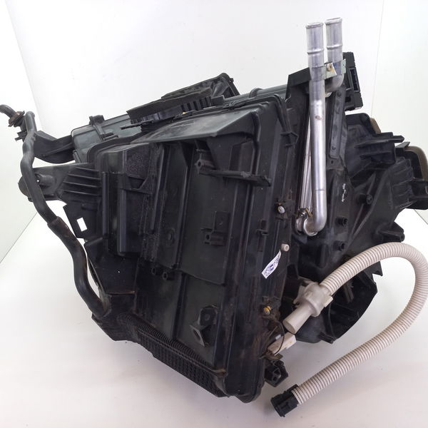 Caixa Do Ar Condicionado Toyota Hilux Sw4 Diesel 2011