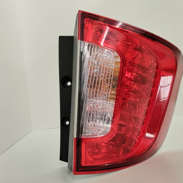 Lanterna Traseira Esquerda Ford Edge Limited 3.5 2013