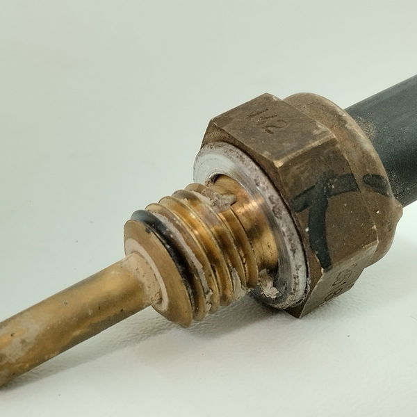 Sensor De Temperatura Chevrolet Onix Lt 1.4 2018