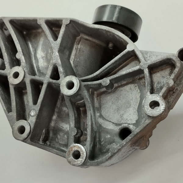 Suporte Compressor De Ar Chevrolet Onix Lt 1.4