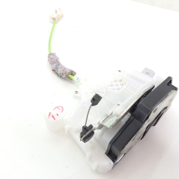 Fechadura Porta Traseira Direita Vw Fox Connect 1.6 2018