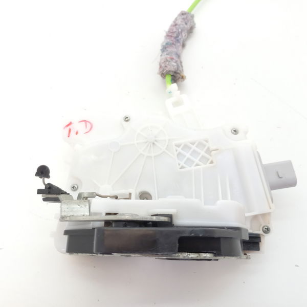 Fechadura Porta Traseira Direita Vw Fox Connect 1.6 2018