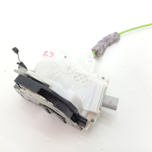 Fechadura Porta Traseira Direita Vw Fox Connect 1.6 2018