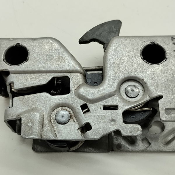 Fechadura Do Capo Volkswagen Fox Connect 1.6 2018