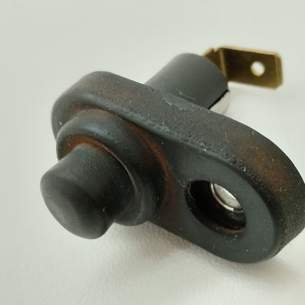 Sensor Luz Da Porta Volkswagen Fox Connect 1.6 2018