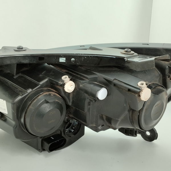 Farol Direito Volkswagen Fox Connect 1.6 2018