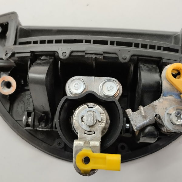 Maçaneta Externa Direita Hyundai Hr 2.5 Diesel 2014