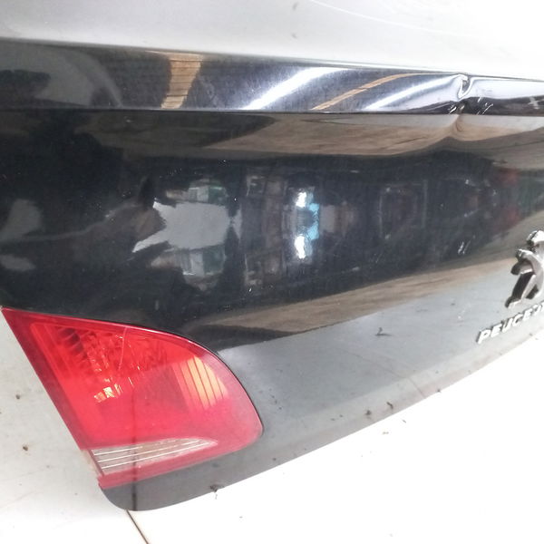 Tampa Traseira Com Detalhe Peugeot 408 Griffe 2.0 2012