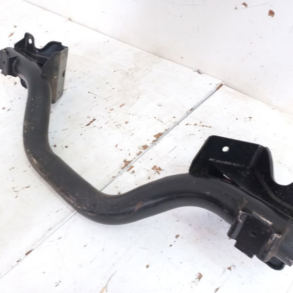Travessa Suporte Coxim Motor Hyundai Hr 2.5 Diesel 2014