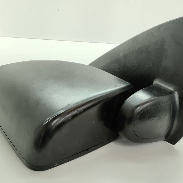 Retrovisor Esquerdo Hyundai Hr 2.5 Diesel 2014