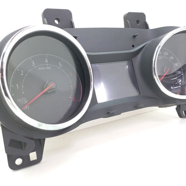 Painel De Instrumento Chevrolet Tracker 2021