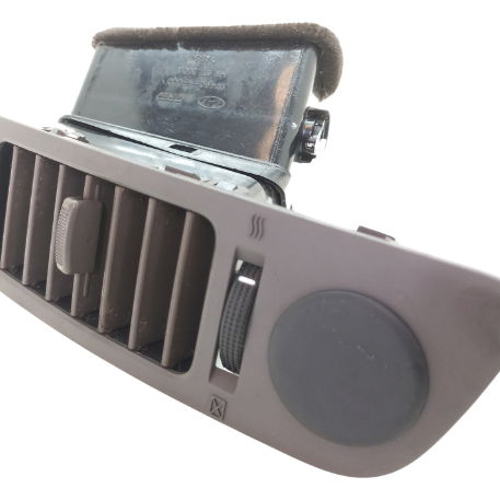 Difusor De Ar Painel Esquerdo Hyundai Hr 2.5 Diesel 2014