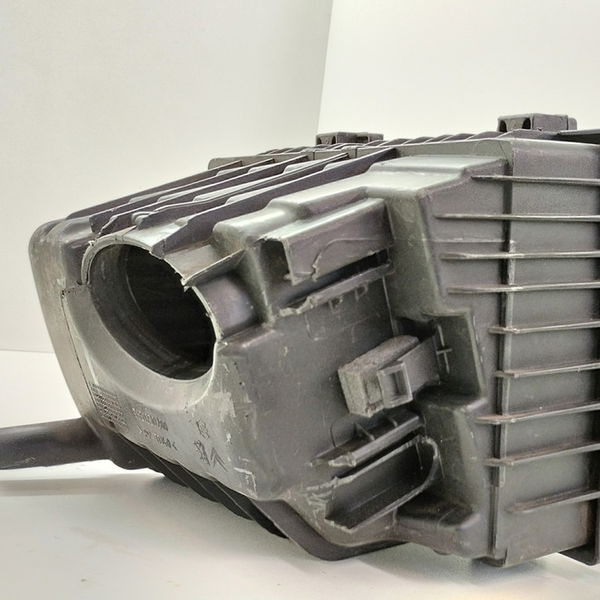 Caixa Filtro Ar Com Detalhe Peugeot 408 Griffe 2.0 2012
