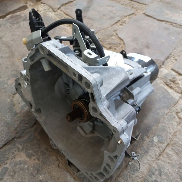 Caixa De Cambio Renault Logan Life 10 2021