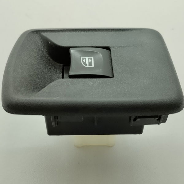 Botão Vidro Dianteiro Direito Renault Logan Life 1.0 2021
