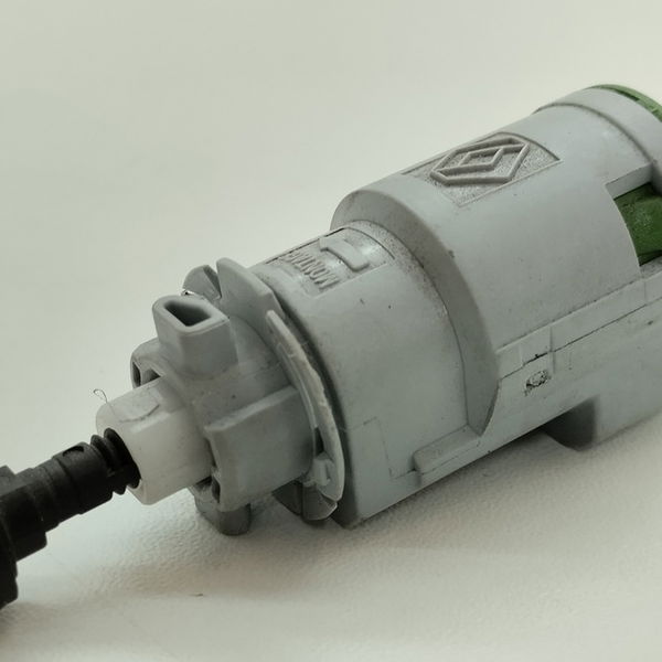 Sensor Pedal Da Embreagem Renault Logan Fire 1.0 2021