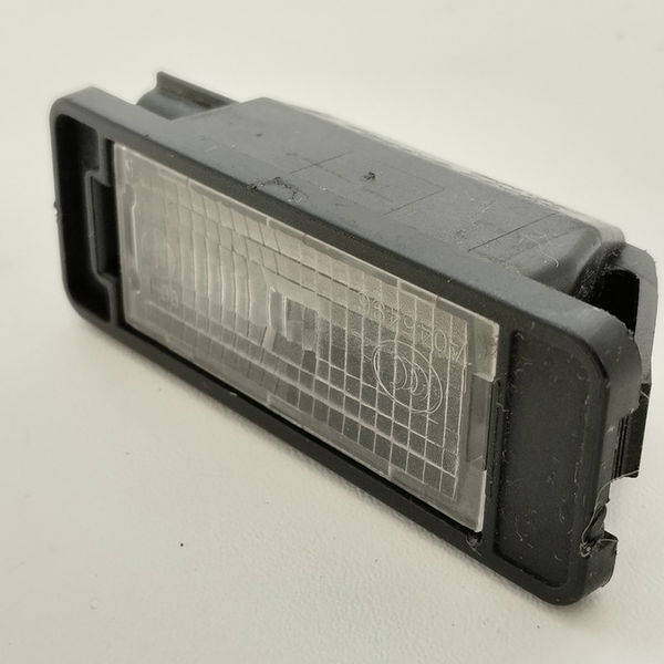 Luz De Placa Renault Logan Life 1.0 2021