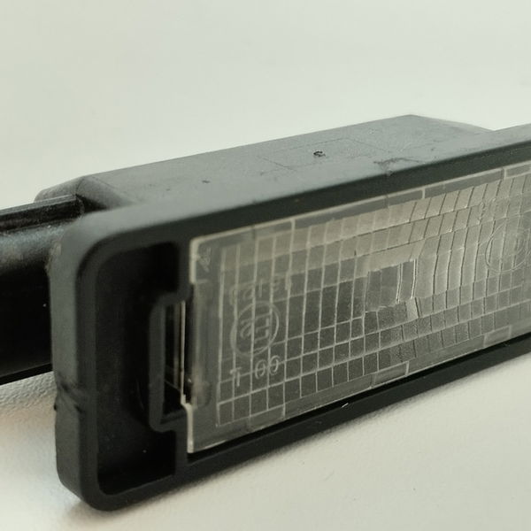Luz De Placa Renault Logan Life 1.0 2021