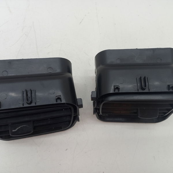 Par Difusor De Ar Central Renault Life 1.0 2021