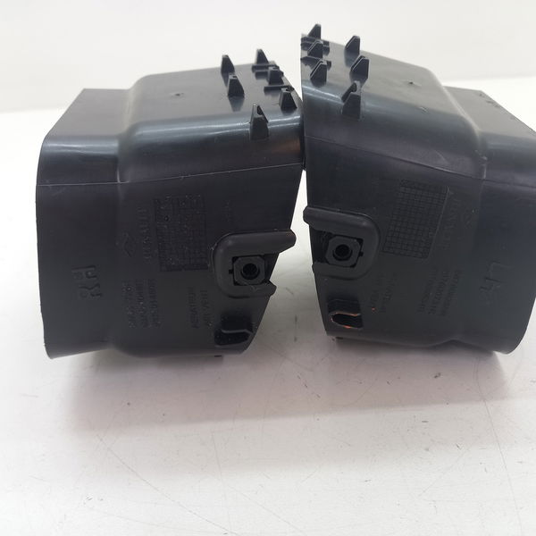Par Difusor De Ar Central Renault Life 1.0 2021