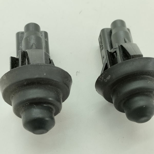 Par Sensor Luz De Placa Renault Logan Life 1.0 2021