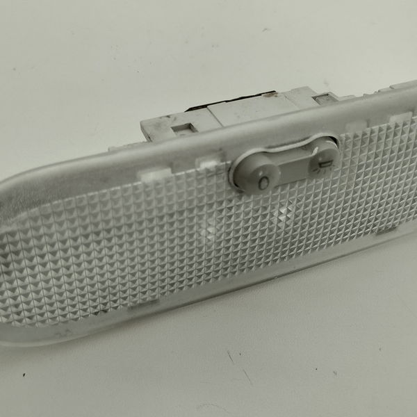 Luz Do Teto Renault Logan Life 1.0 2021