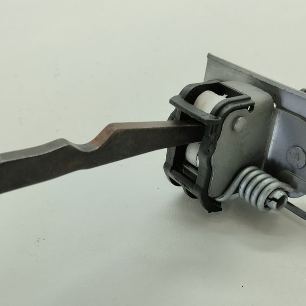 Limitador Porta Traseira Direita Peugeot 408 Griffe 2.0 2012