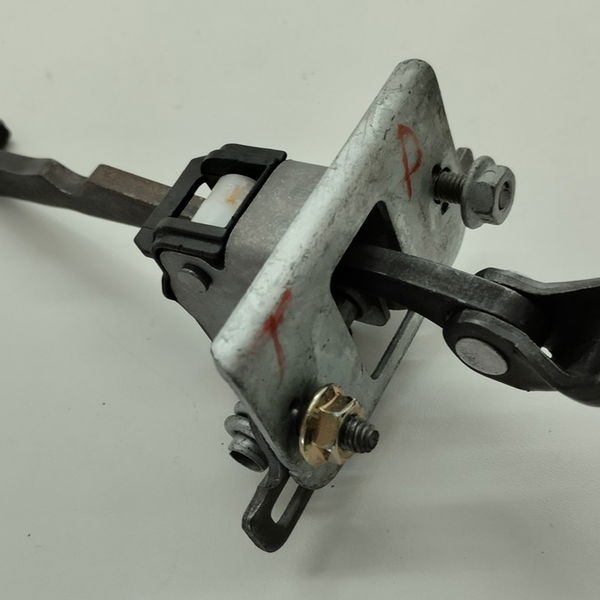 Limitador Porta Traseira Direita Peugeot 408 Griffe 2.0 2012