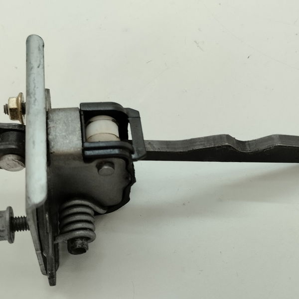 Limitador Porta Dianteira Direita Peugeot 408 Griff 2.0 2012
