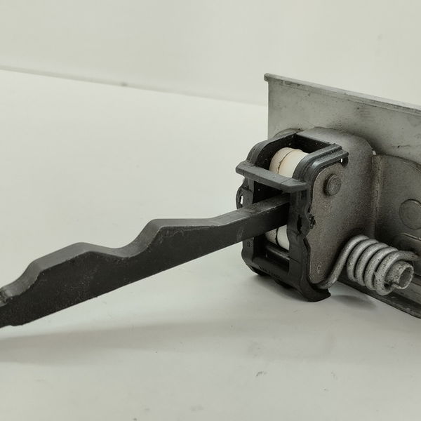 Limitador Porta Dianteira Direita Peugeot 408 Griff 2.0 2012