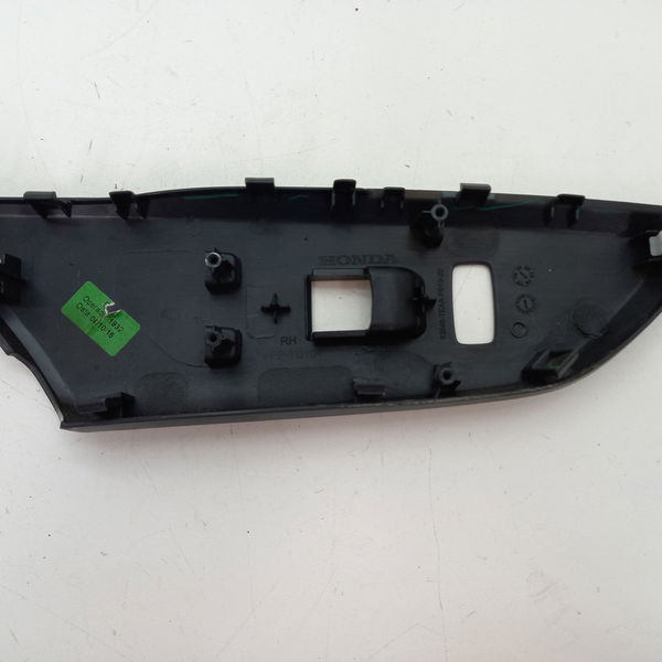 Moldura Botao Vidro Dianteiro Direito Honda Civic  2.0 2017